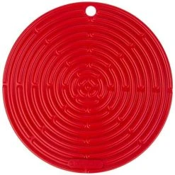 Le Creuset - Cool Tool Round Cerise Red